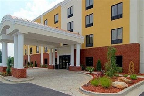 Atlanta: Airport Hotels near ATL: Airport Hotel Reviews: 10Best