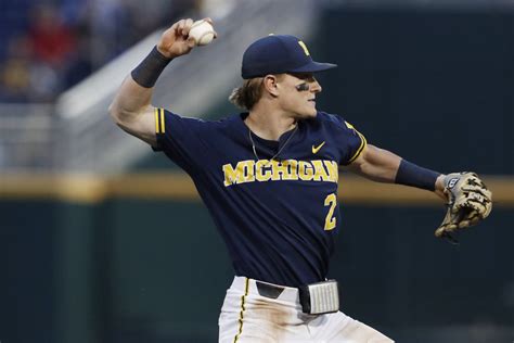 Michigan Baseball moves to 3-0 in 2020 with pair of wins in Arizona - Maize n Brew