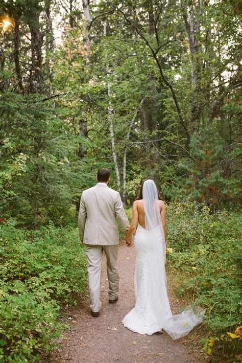 Montana Bride Featured Wedding / Glacier National Park / Photography by Jacilyn M. Photography ...