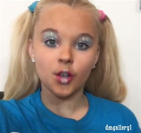 Jojo Siwa [FOLLOW: @dmgallery1] | Jojo siwa, Jojo siwa outfits, Jojo