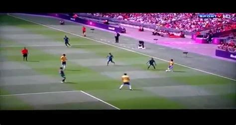 Mexico vs Brazil 2 0 Goal Peralta Dispute Gold London Olympics 2012 ...