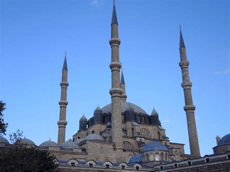 Smarthistory – Mimar Sinan, Mosque of Selim II, Edirne