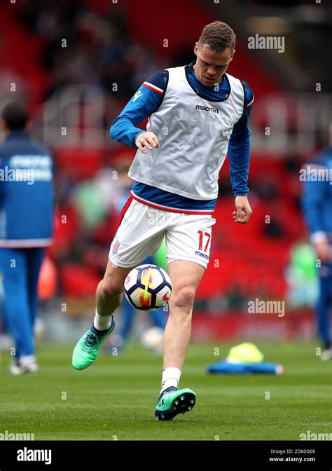 Stoke citys ryan shawcross hi-res stock photography and images - Alamy