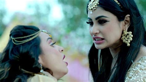 Watch Naagin Season 2 Episode 49 : Shivangi Kills Avantika - Watch Full Episode Online(HD) On ...