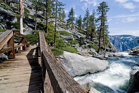 Bridge at the top of Upper Falls | National parks, Yosemite, Places to ...