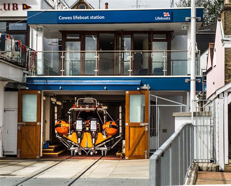 Cowes lifeboat station wins top architectural award