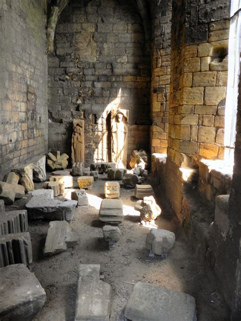 Tynemouth Priory, Prior's Hall Interior © David Dixon cc-by-sa/2.0 :: Geograph Britain and Ireland