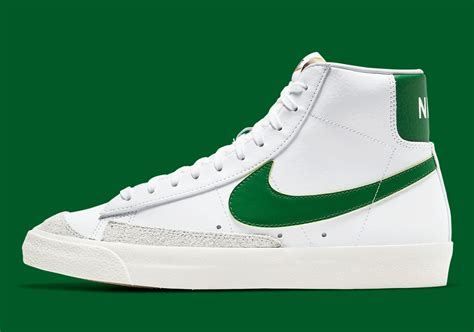 Nike Blazer Mid '77 White Pine Green BQ6806-115 | SneakerNews.com ...