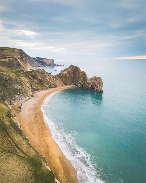 27 Lulworth Cove and Durdle Door Photos to Spark Wanderlust | kevmrc.com