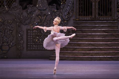 Lauren Cuthbertson as the Sugar Plum Fairy in The Nutcrack… | Flickr