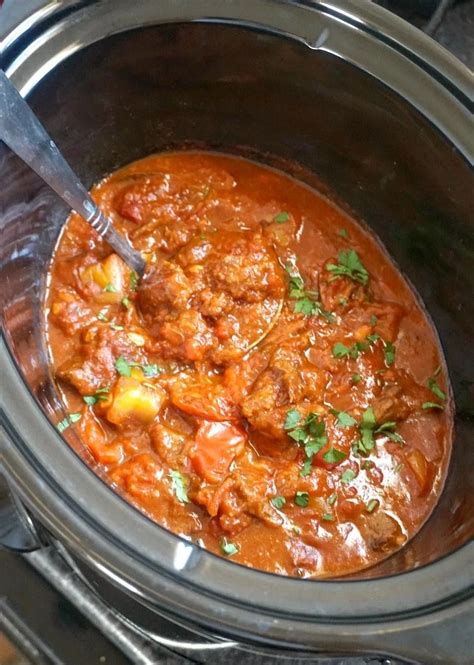 Slow Cooker Hungarian Beef Goulash - My Gorgeous Recipes