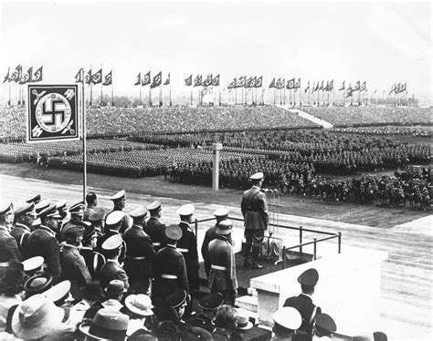 Hitler speech: what made Hitler a good public speaker? – History Wench