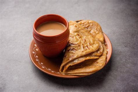 10 Popular Pakistani Breakfast In Pakistan To Try