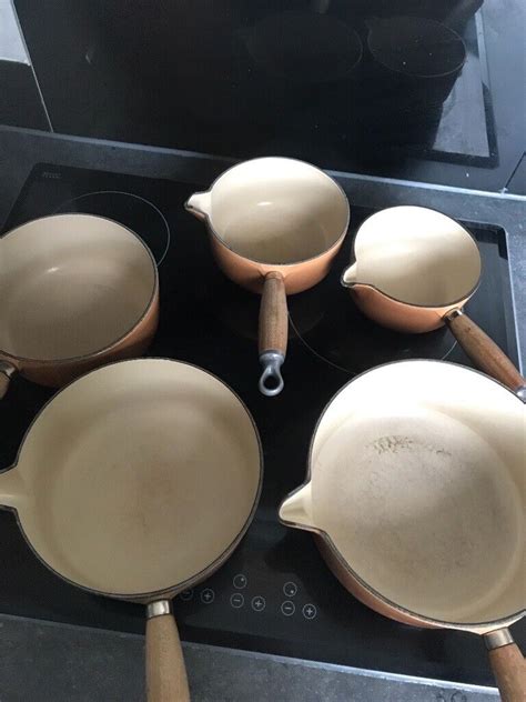 Le creuset 5 saucepan set with lids | in Queens Park, London | Gumtree