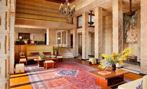 Frank Lloyd Wright’s iconic Ennis House sells for $18 million - Los ...