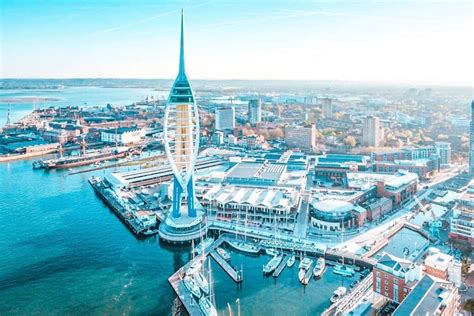 10 Amazing Portsmouth Restaurants for Every Taste and Budget