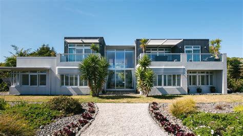 Waiheke Island Luxury Real Estate for Sale | Christie's International Real Estate