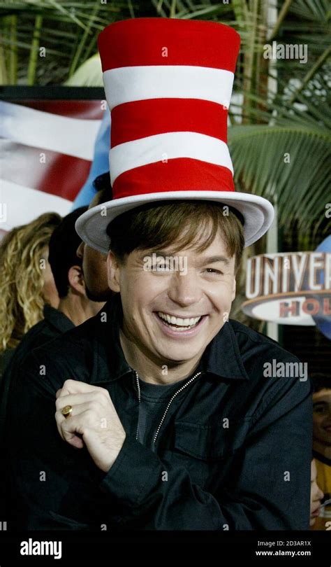 Mike Myers Cat In The Hat Costume