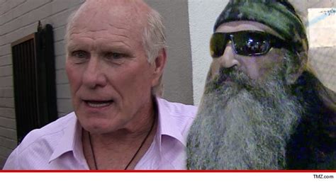 Terry Bradshaw -- 'Duck Dynasty' Guy is WRONG ... 'Bible Also Preaches Love'