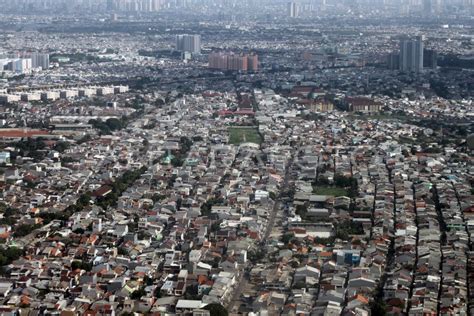 KEPADATAN PENDUDUK JAKARTA | ANTARA Foto