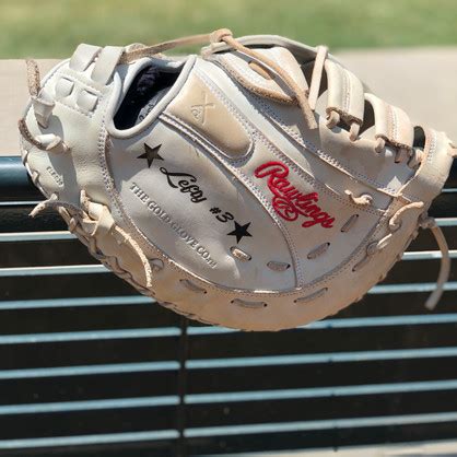 First Baseman/Catcher's Gloves | cagloveengraving