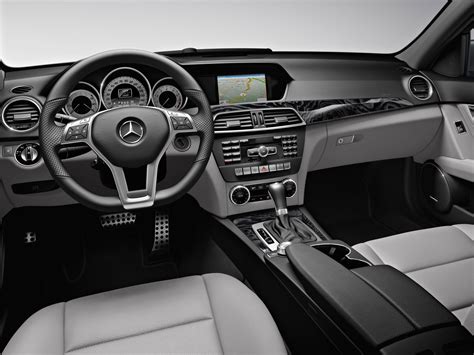 Mercedes C-Class Photo Gallery | eMercedesBenz