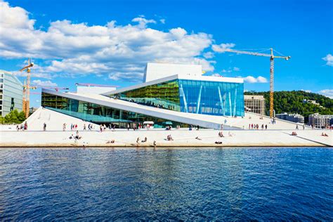 Oslo Hop On Hop Off - City Sightseeing in Oslo by Bus | Hekla.com