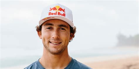 Griffin Colapinto: Surfing – Red Bull Athlete Profile