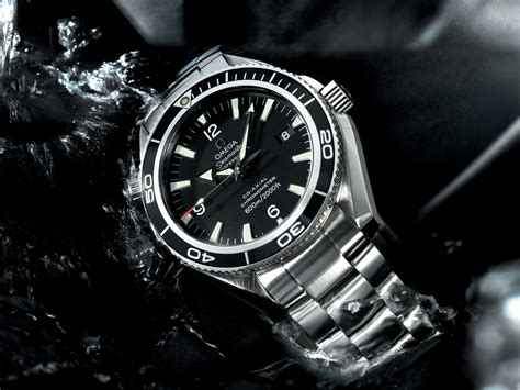 James Bond "Quantum Of Solace" Omega Seamaster Watch Limited Edition ...