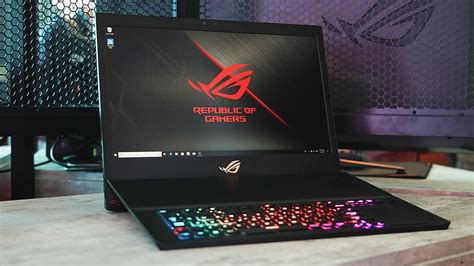 Asus ROG Mothership: il "Surface Pro" da gaming con RTX 2080