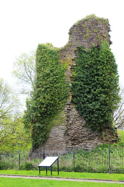 Llantrisant - Castle | SBMT68 | Flickr