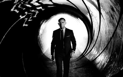 hg70-james-bond-007-skyfall-film-poster - Papers.co