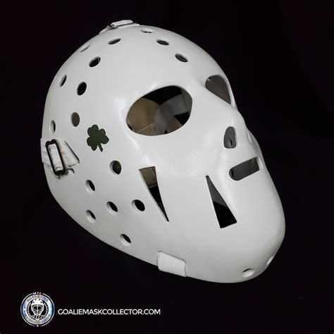 Jim Craig Goalie Mask Un-Signed Team USA Miracle on Ice – Goalie Mask Collector