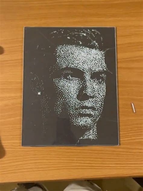 Incredible portraits with cracked glass art | art, portrait ...