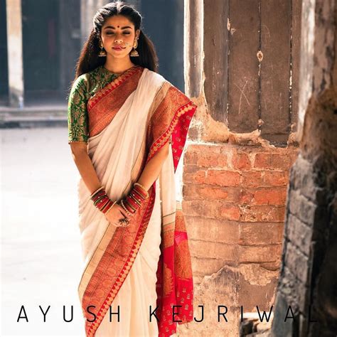 'OMKARI' - Why did I choose her? This is one of my most favourite sarees. It truly epitomises ...