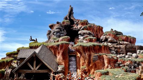 Splash Mountain at Magic Kingdom 2022 Ride Experience in 4K | Walt Disney World Florida 2022 ...