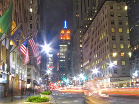 World Visits: Fifth Avenue | A Popular Street In New York - USA