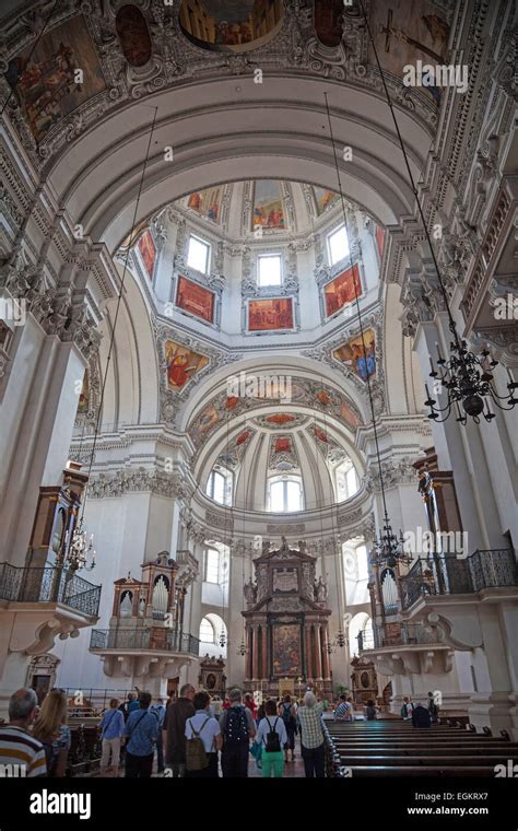 Salzburg cathedral interior hi-res stock photography and images - Alamy