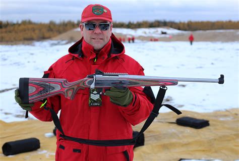 New Rifles Arrive for the Canadian Rangers - MBC Radio