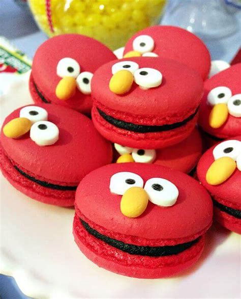 21 Fabulous Elmo Birthday Party Ideas - Spaceships and Laser Beams