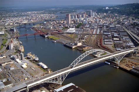 Willamette River | Oregon, Map, & Facts | Britannica