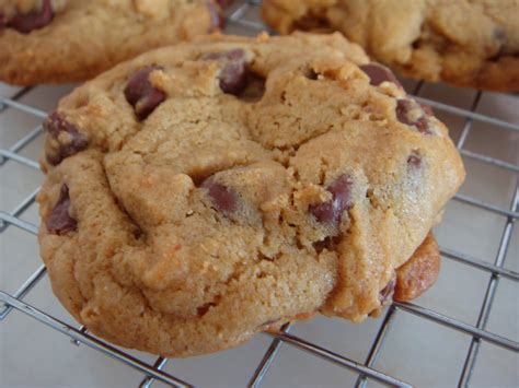 Baking Library: Homemade Subway Chocolate Chip Cookies