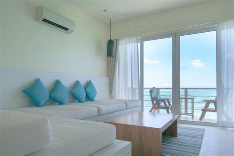 holiday_inn_maldives_resort_review-49 | PIERREBLAKE