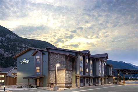 Microtel Inn & Suites by Wyndham Georgetown Lake | Georgetown, CO Hotels