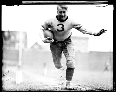 Bronko Nagurski Chicago Bears circa 1932 - 1933 (With images) | Chicago bears football, Chicago ...