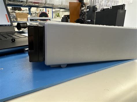 1/8 DIN Benchtop Enclosure with Print in Place Legs by printwithmeXYZ | Download free STL model ...