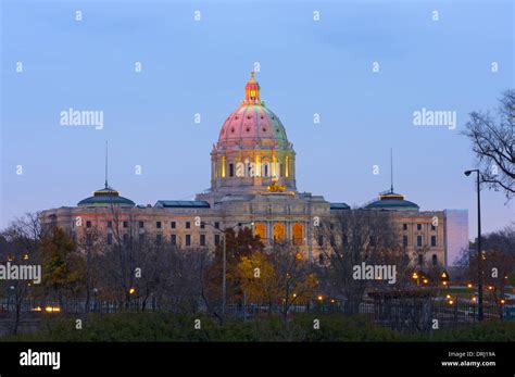 Minnesota state capitol dome hi-res stock photography and images - Alamy