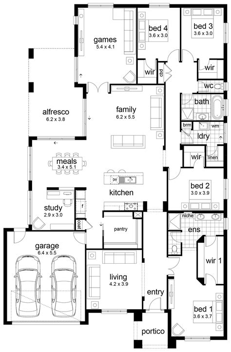 Floor Plan Friday: 4 bedroom family home | Dream house plans, Family house plans, 4 bedroom ...