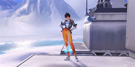 How To Play As Tracer In Overwatch 2