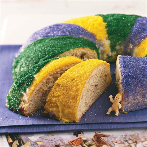 Traditional New Orleans King Cake Recipe | Taste of Home